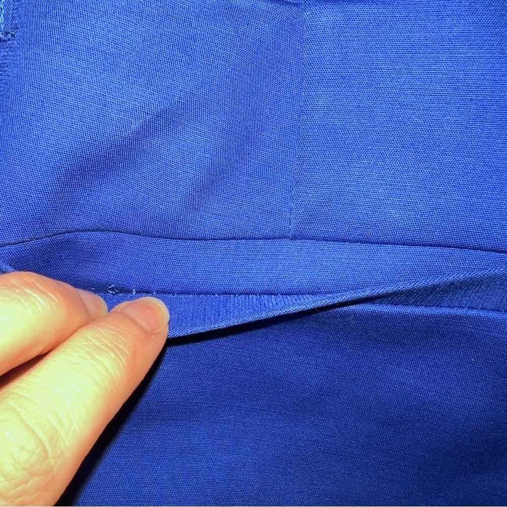 Chico's Blue Cropped Ankle Pants with Sleek Silhouette - Picture 12 of 14